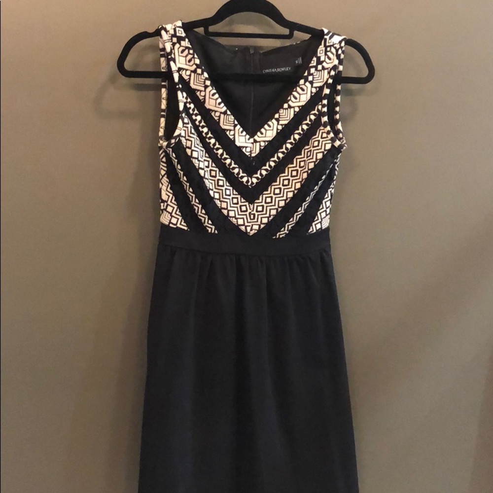 Cynthia rowley short black and white dress